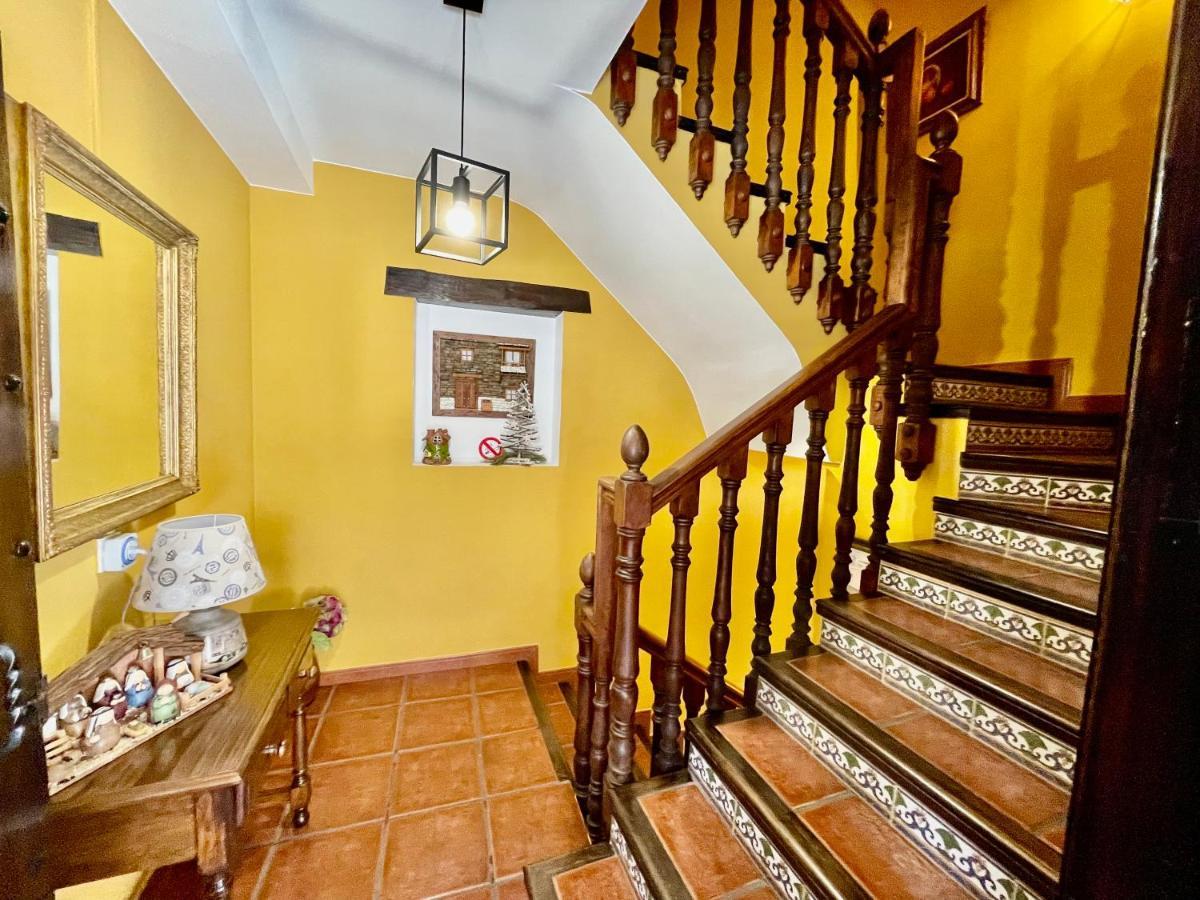 Atico Casa Angel Apartment *
