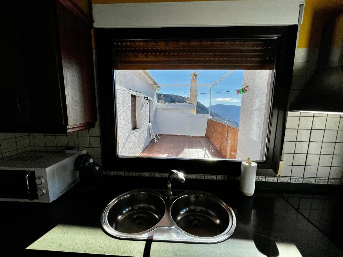 Atico Casa Angel Apartment Bubion